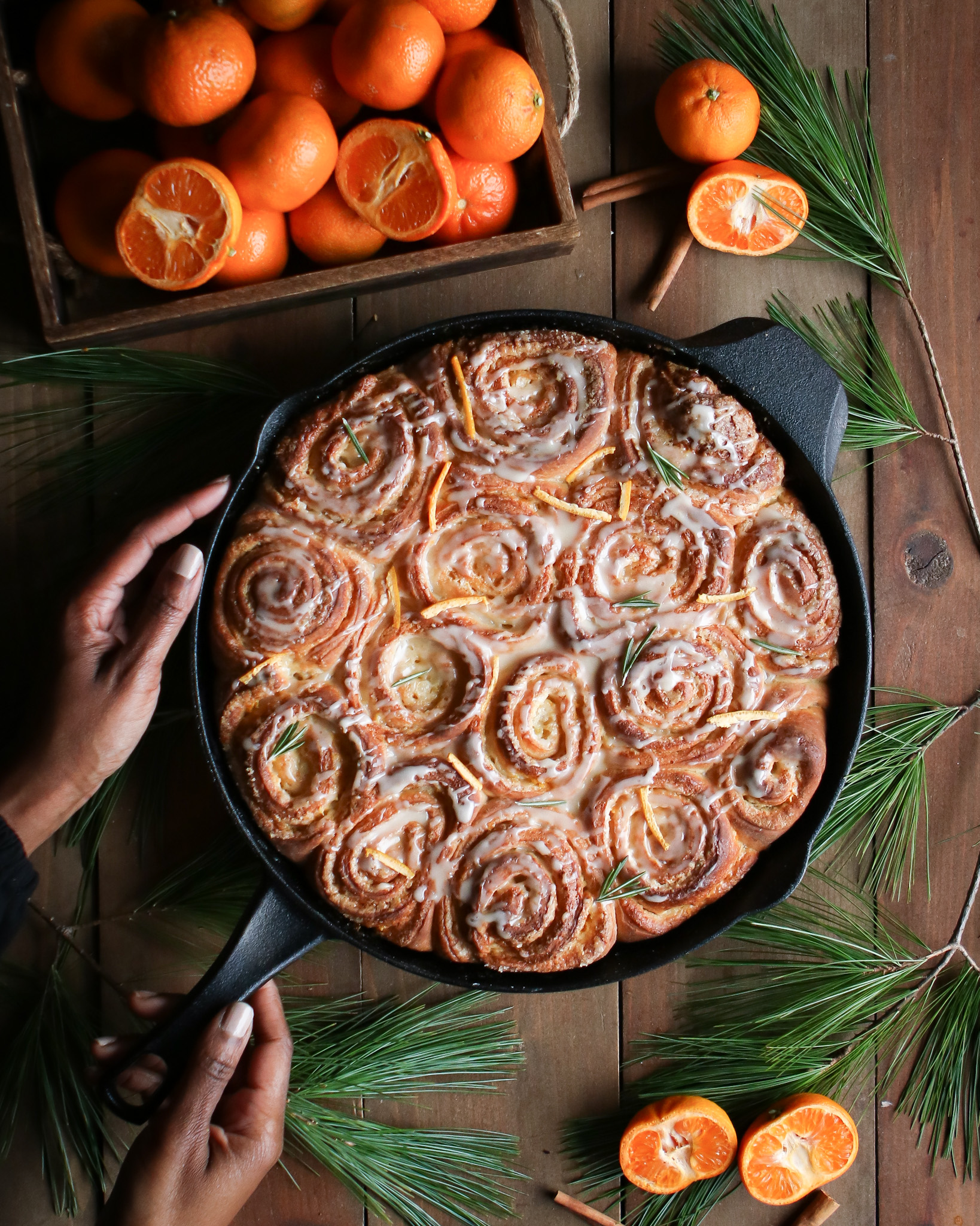 Cinnamon Rolls in a Cast Iron Baking/Frying/Pizza Pan – Crucible